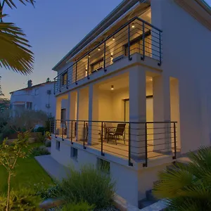 https://residence-veglia.primorje-gorskikotar.com